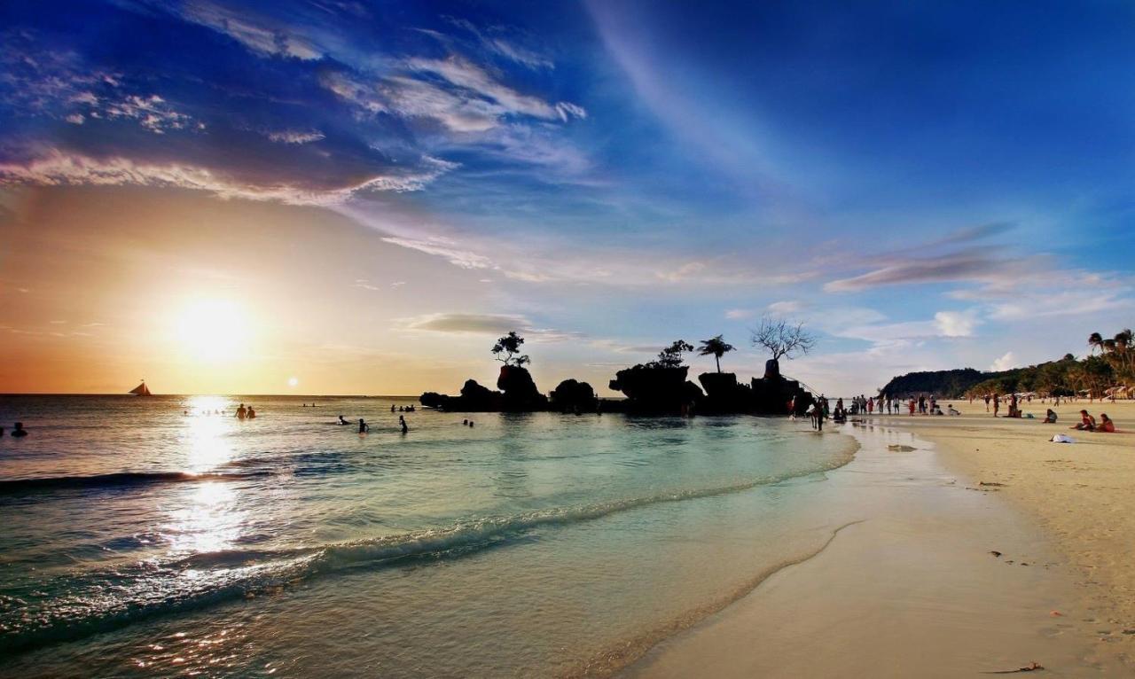 Watercolors Boracay Dive Resort Balabag  Екстериор снимка