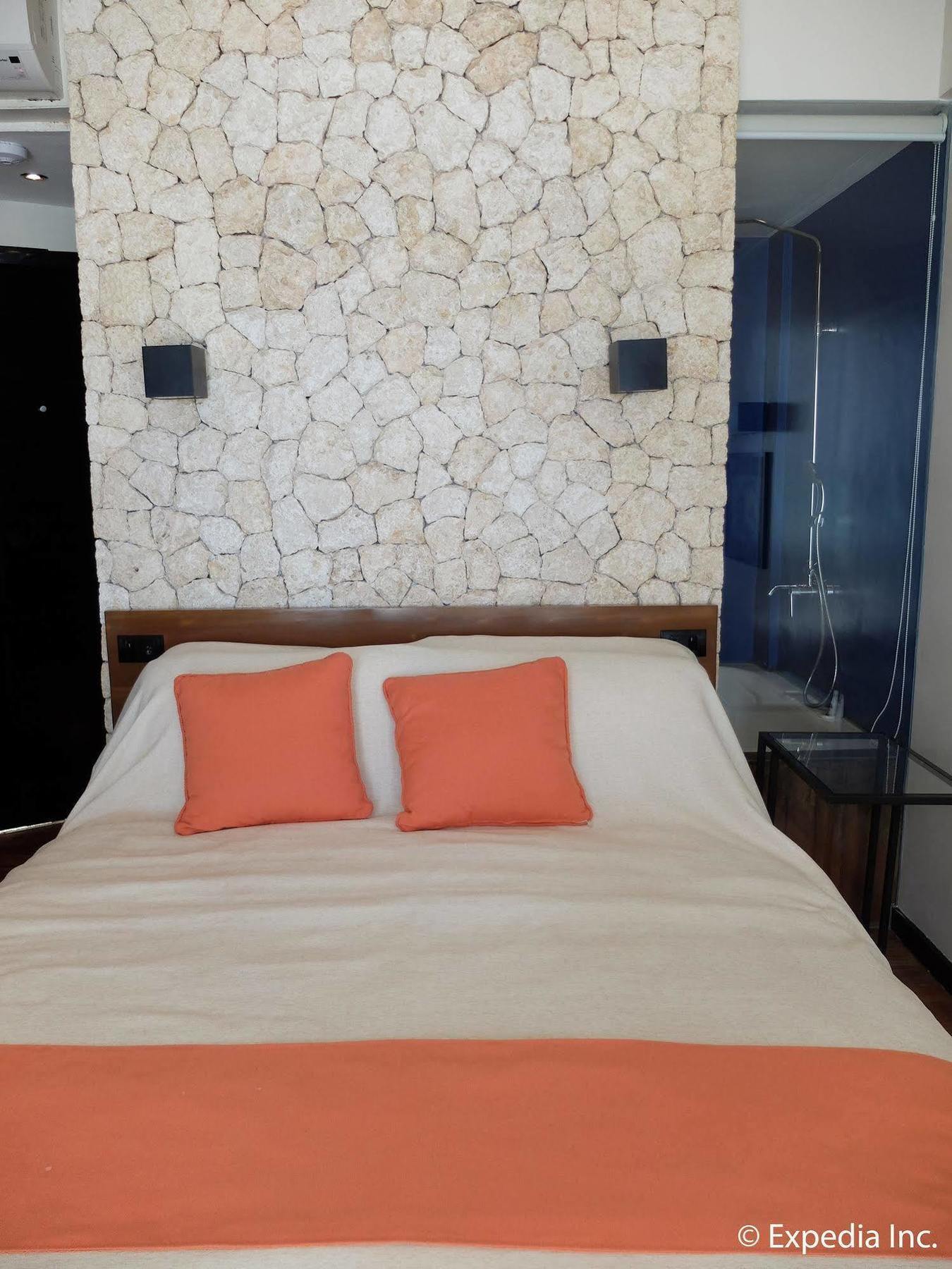 Watercolors Boracay Dive Resort Balabag  Екстериор снимка